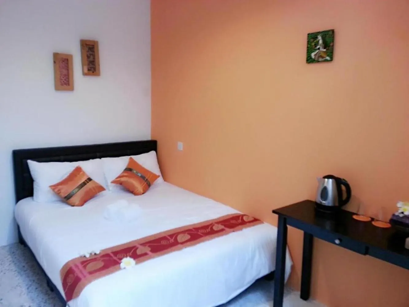 Elephant House Hotel جورج تاون